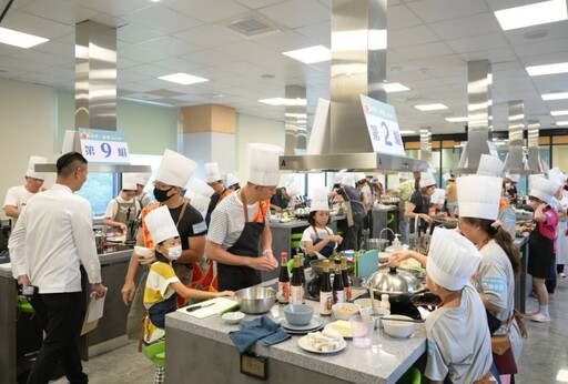 台中市「烏矸仔ㄟ秘密」料理競賽 親子聯手秀出在地食材好味道