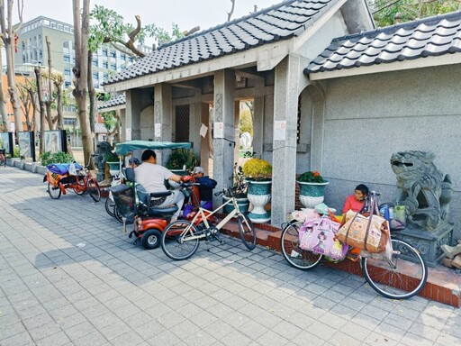 「生人勿近」!彰化成功公園長期遭街友盤踞