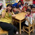 火焰蟲幼兒園師生親手製晴天娃娃 為盤花公園祈好天氣