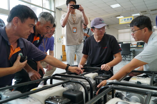 颱風淹水經驗後 鹿港鎮獲捐5部機動式抽水機