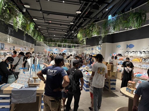 台中海洋館開館! 六大首創亮點民眾熱情湧入見證