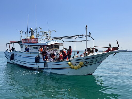 永續台中藍海岸 中市農業局魚苗放流復育海洋