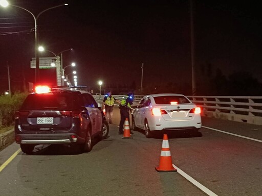 台西警夜間出擊 取締改裝噪音車護安寧