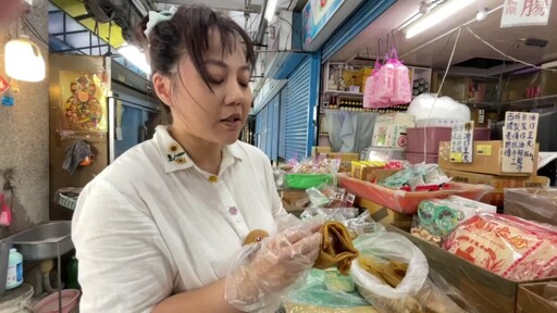 25元一朵的心意 彰化老店堅持做豆皮蓮花