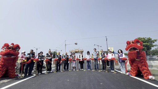 嘉邑行善團灑愛 芳苑「善堂橋、善樑橋」啟用