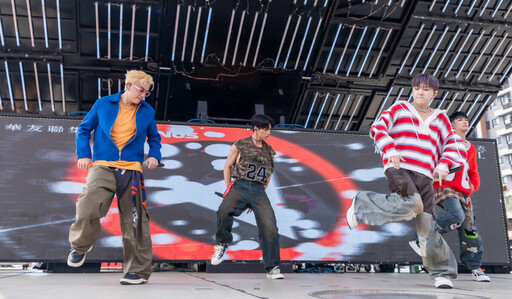 華友聯歲末補漆 用音樂「刷」出家的新氣象