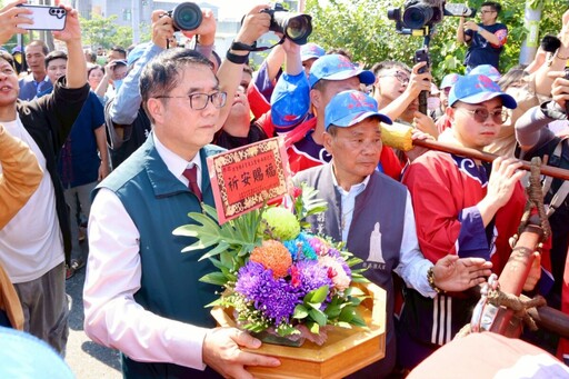 北港朝天宮睽違百年重啟「南都巡歷」 黑面三媽聖駕南下遶府城