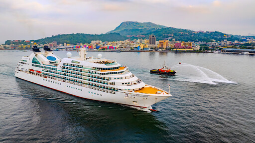 當幸福在海上靠岸,璽寶探險號首航花蓮的第一道光