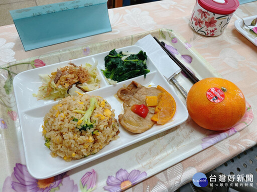 中市學校午餐以在地柑橘入菜 多元料理滿足學童味蕾