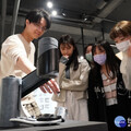 用生圖技術打造特色咖啡機 中華大學學子獲好評
