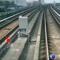 C型鋼掉落機捷軌道導致列車延誤 桃市府要求工地停工加強稽查沿線工地