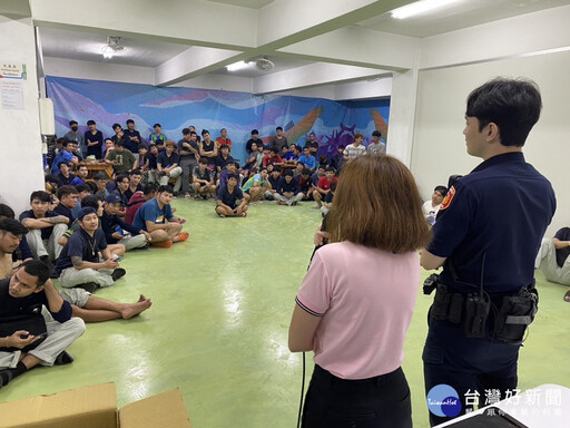 楊梅警落實推動社區警政 不分國籍移工向毒品、詐騙說NO