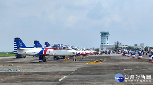 彰化榮家國防知性之旅 老兵重回嘉義空軍基地憶過往