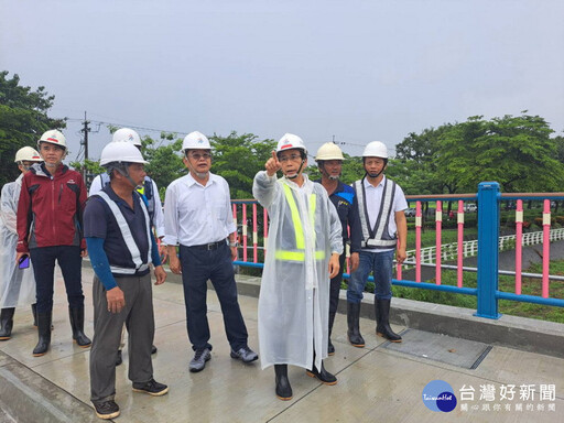 岡山筧橋預計9月底完工通車 高市副市長林欽榮視察進度