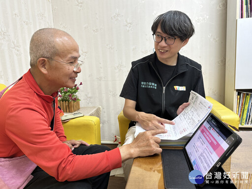 勞動部挺花蓮觀光產業 助鯉魚潭遊憩業中高齡勞工留職場