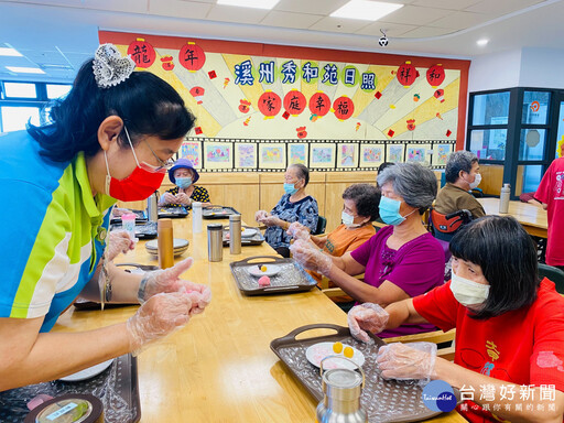 冰皮月餅DIY 溪州日照中心老寶貝化身甜點主廚