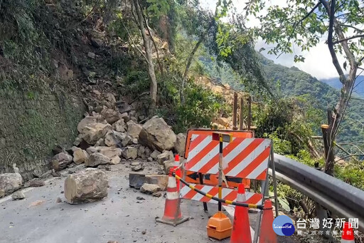 桃園復興雪霧鬧「替代道路」搶通中 預計17時開放僅供下山車輛通行