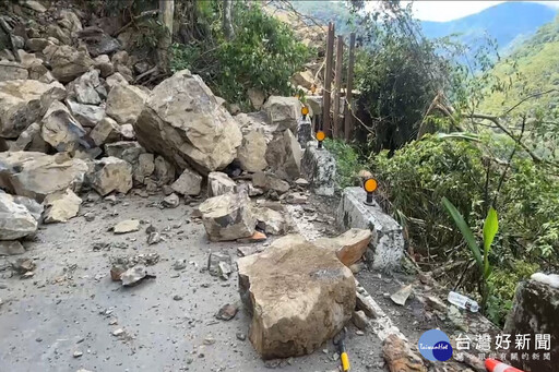 桃園復興雪霧鬧「替代道路」搶通中 預計17時開放僅供下山車輛通行