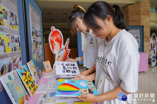 朝陽科大幼保系首創生涯書 攜手青年署推動職涯輔導成果豐碩