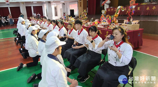 獻禮祖師、感恩師長 永平工商「敬拜祖師爺大典」迎接教師節