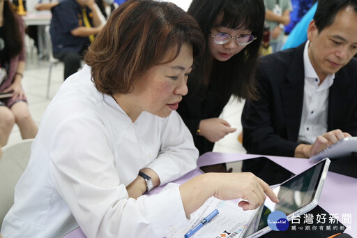 數位學習再升級 嘉市百分百通過「智慧互動屏幕結合個人化學習載具計畫」