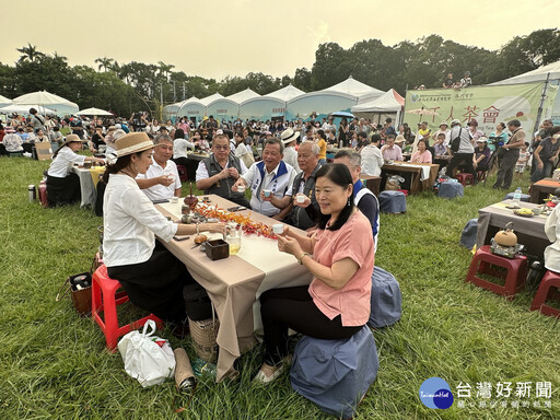 韓國瑜抵南投茶博 肯定縣府深具遠光助茶業推廣