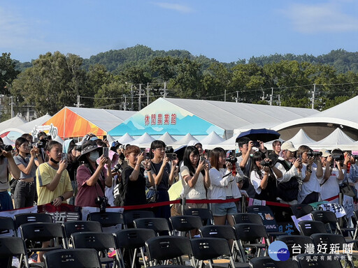 南投茶博今明兩晚大型演唱會 粉絲占位熱切期待