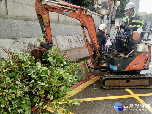 防颱應變不停歇 竹市嚴加戒備加速排除災害