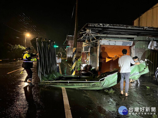 康芮颱風攜豪雨狂風 桃園警方連日救災確保民眾安全