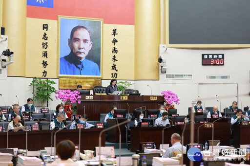 台南市議會再因颱風停會 延至12/3閉幕