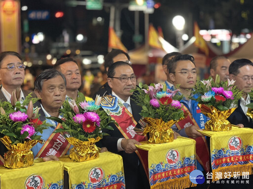 新北玄天上帝文化祭 侯友宜參拜祈求市民安居樂業