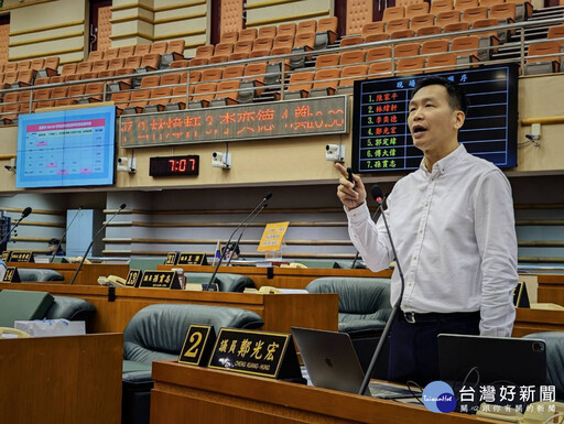 維護市民知的權利 嘉市議員建議科技執法增牌面說明