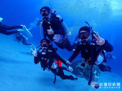 大葉運健系生考照率百分百 綠島考國際潛水證照全數通過