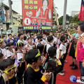 大里塗城國小105週年校慶 祈福踩街活動來到議員林碧秀服務處