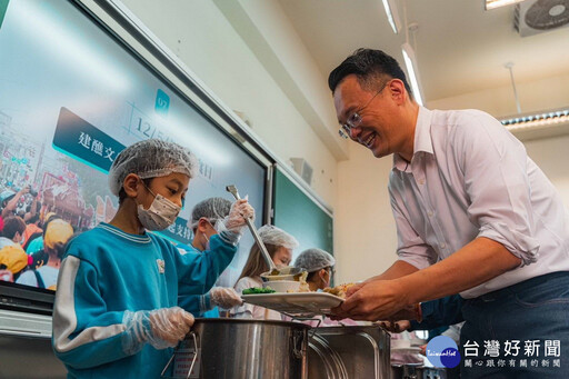 龍元宮建醮茹素結合創意料理 蘇俊賓：推動食農教育珍惜土地生態