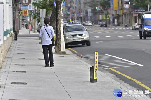 高市大昌二路人行道翻新 讓行走更舒適