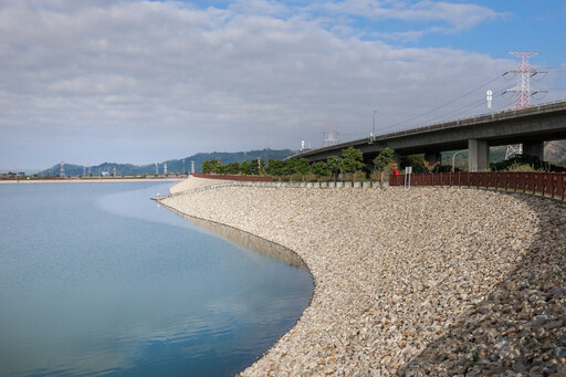 烏溪鳥嘴潭人工湖竣工 卓榮泰：減緩地層下陷、增供水韌性、營造綠色低碳觀光環境