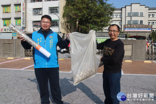 許淑華帶領年終大掃除營造乾淨家園 掃出近百公斤垃圾與菸蒂