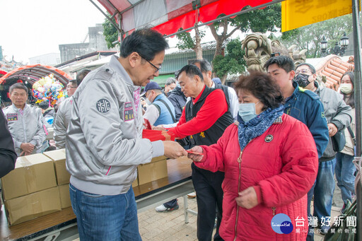 壽山巖觀音寺迎新年 讓民眾自除夕熱鬧到元宵