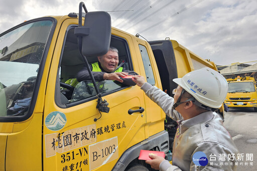 不畏超強寒流出勤服務 蘇俊賓赴焚化爐慰勉清潔隊員