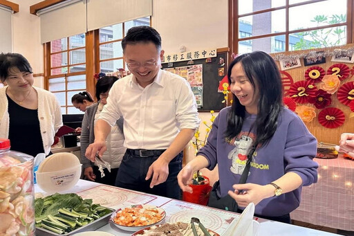 享用團圓飯體驗春節氣氛 蘇俊賓揪移工、新住民挑戰跨國料理