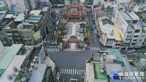 景福宮周邊人行道完成第一階段拓寬 張善政：持續優化城市環境