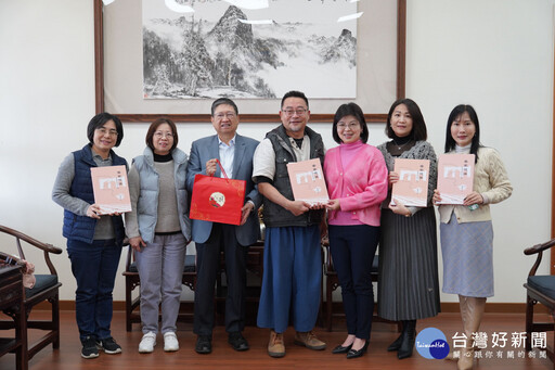 青銀共學客語 竹縣伯公照顧站唸謠感受客家語文魅力