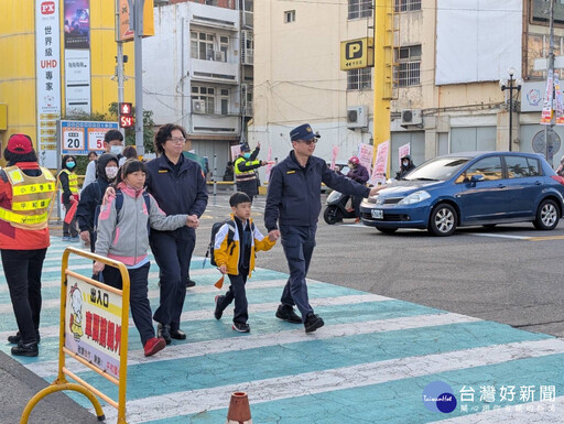 開學日 彰警護童總動員打造安全校園