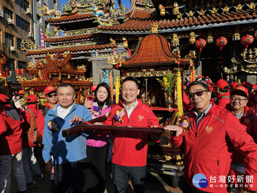 景福宮開漳聖王文化季遶境踩街 張善政：持續支持傳統民俗活動