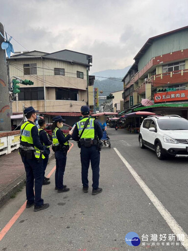 執法無空窗 集集警加強取締路口不停讓