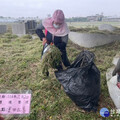 大里區公所預先啟動除草作業 提供民眾舒適安全掃墓環境