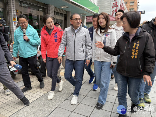 侯友宜視察三峽老街周邊人行道改善成果 提供更友善交通環境