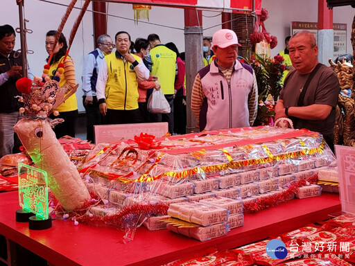 威惠宮開漳聖王壽誕 300台斤超大米龜獻壽超吸睛