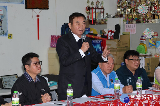 社區照顧關懷據點聯繫會議 鍾東錦聆聽地方心聲